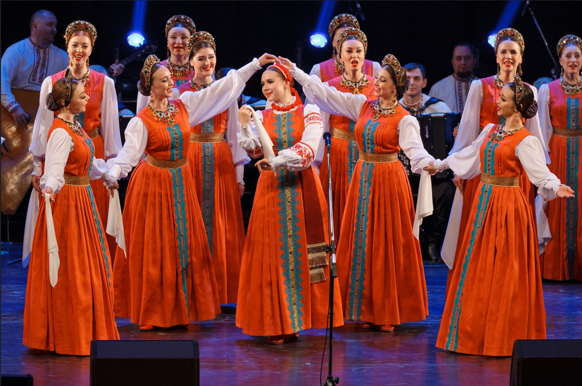 Рождественский концерт Уральского народного хора.