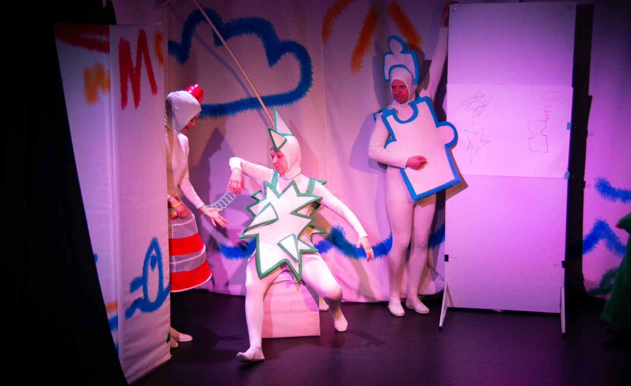 Бумажные человечки