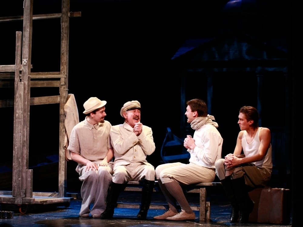 Гастроли театра на Малой Бронной "РЕВИЗОР"