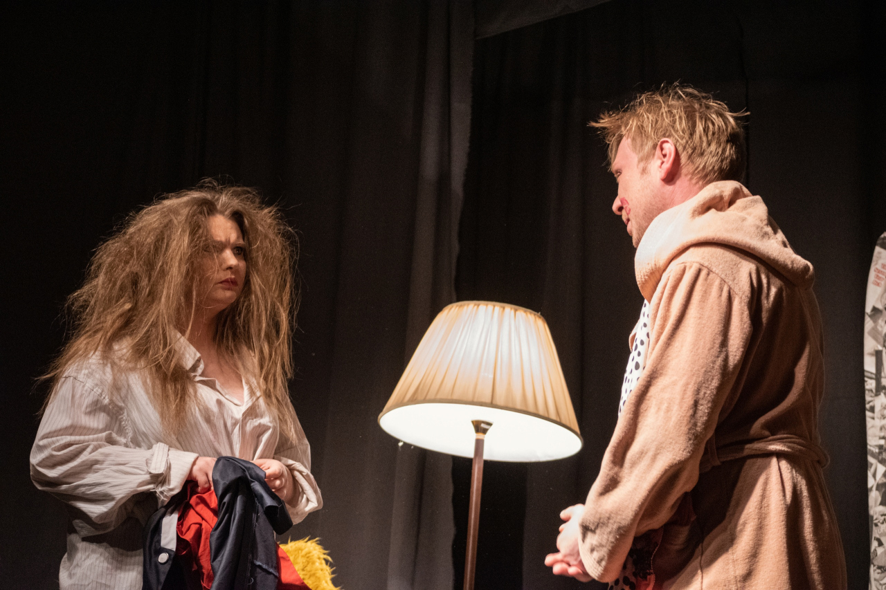 Уикенд на двоих - мастерская сатиры