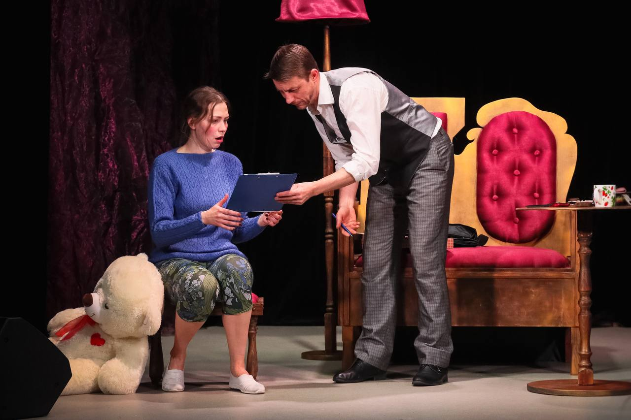 Сумасбродка