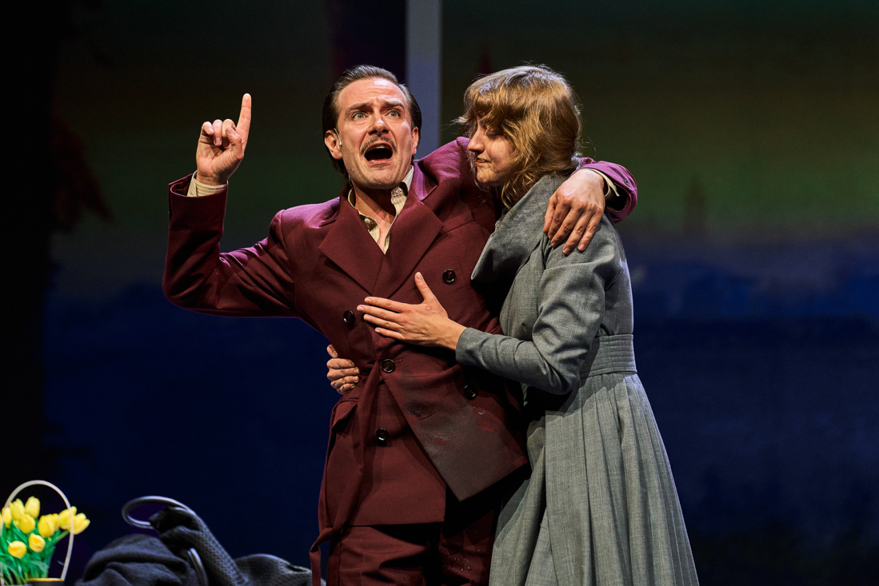 Не от мира сего. ПРЕМЬЕРА