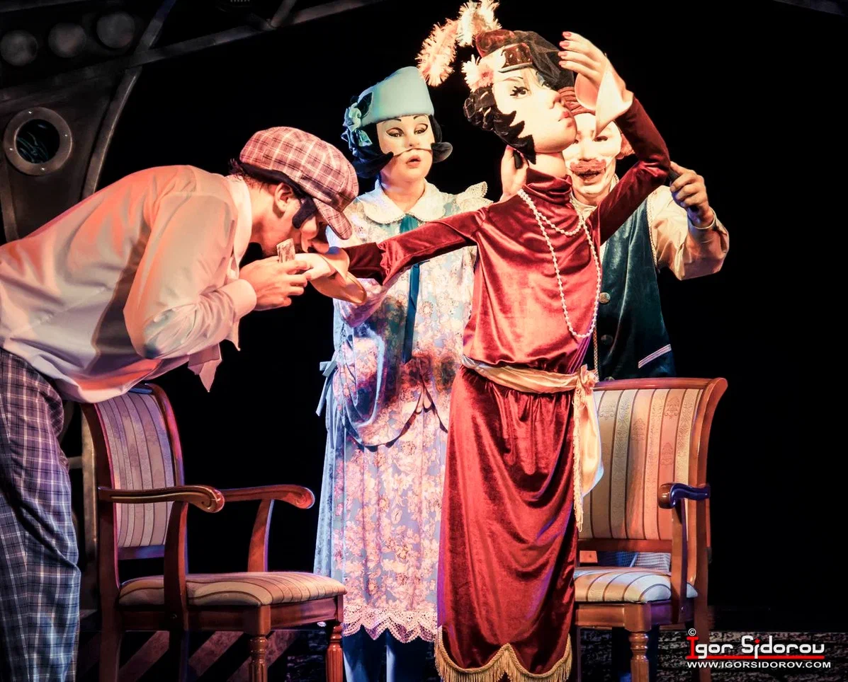 "Неизлечимые". Максим Холл. 12+