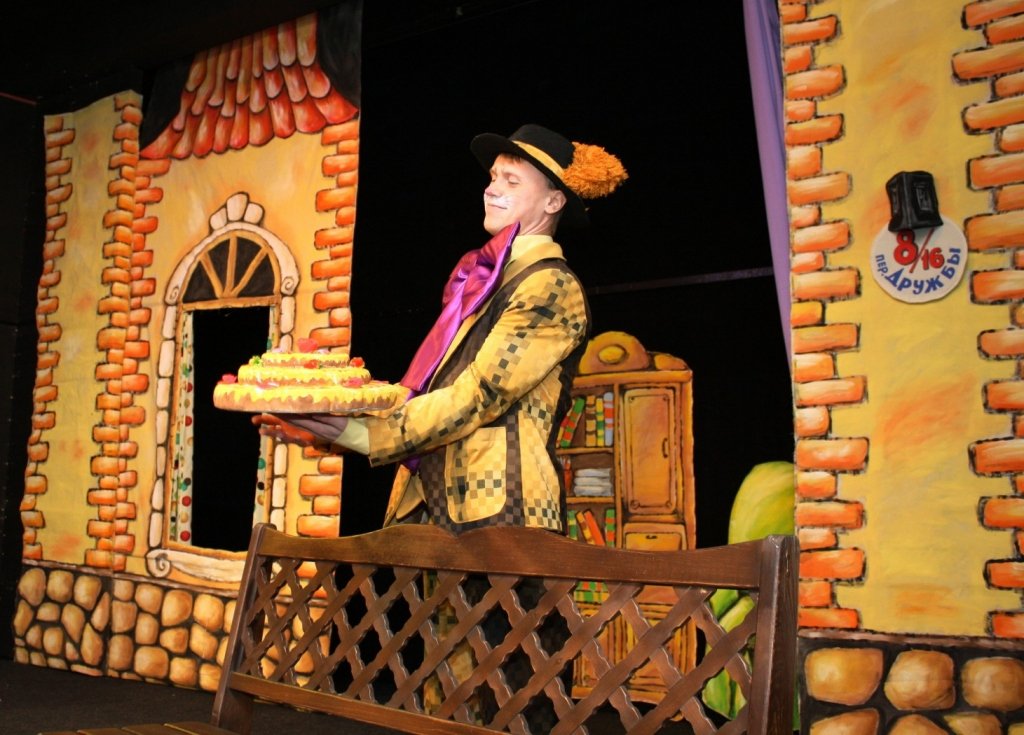 День рождения кота Леопольда