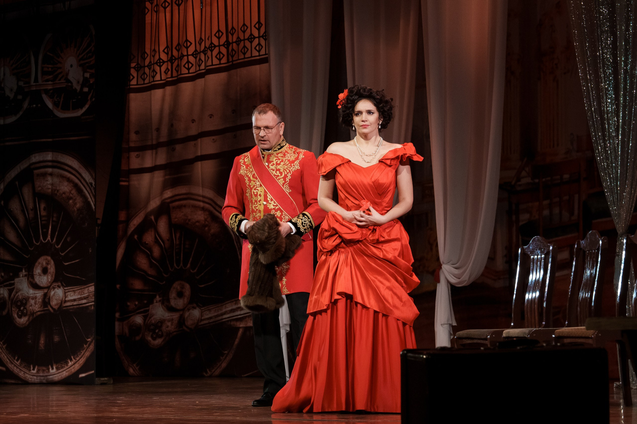 Спектакль «Анна Каренина»