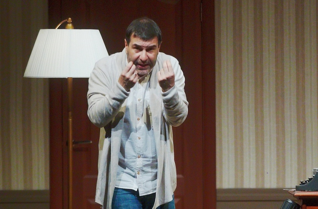 Евгений ГРИШКОВЕЦ "Прощание с бумагой"