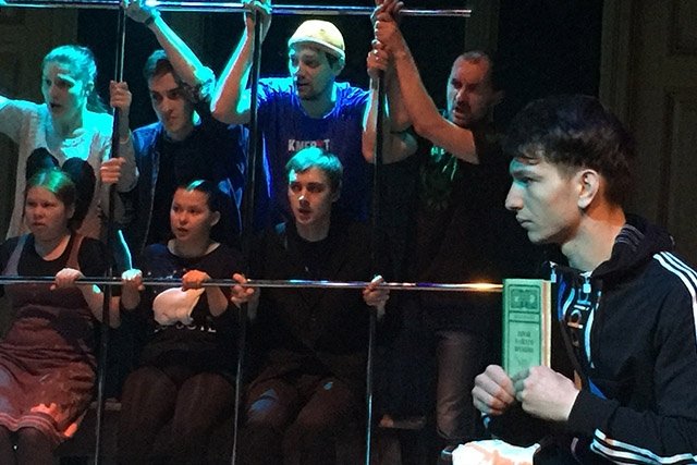 Хабибулин едет из Владивостока в Калининград к Зое