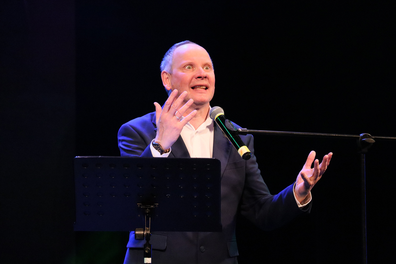 Музыкальный спектакль «Соло на двоих»