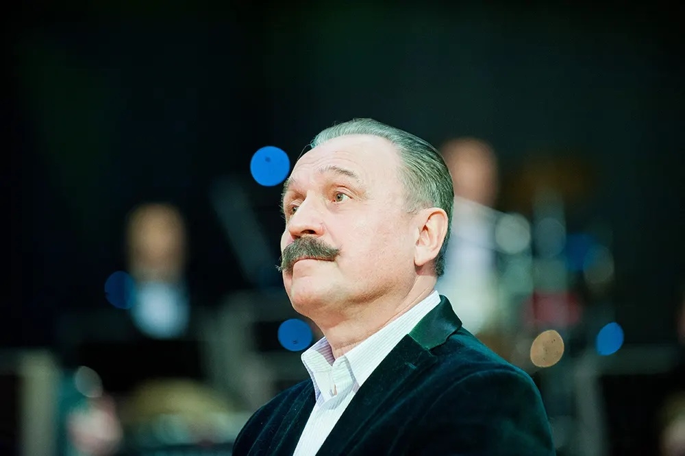 Концерт "Классики шутят" Музыкально - литературная гостиная