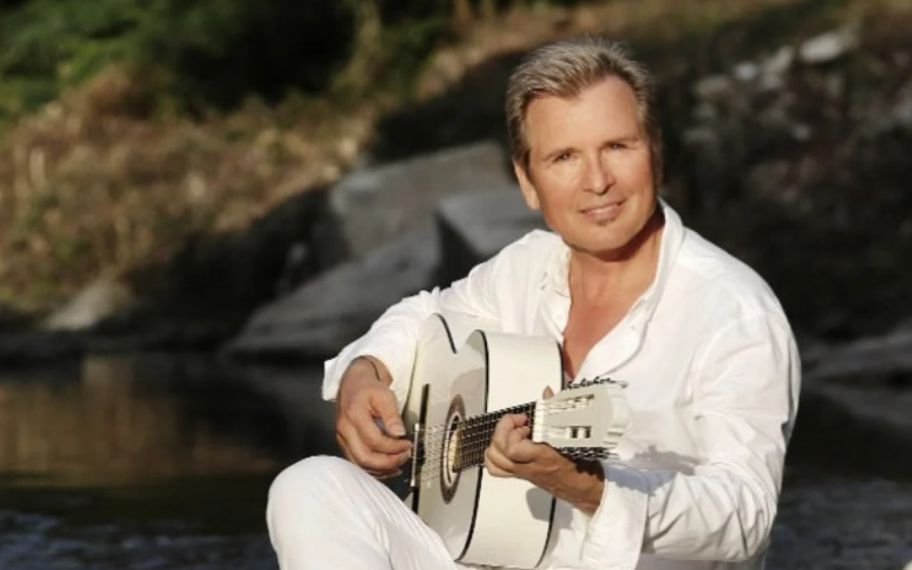 Александр Малинин