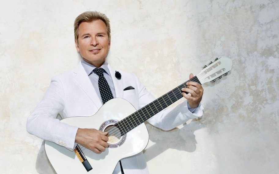 Александр Малинин