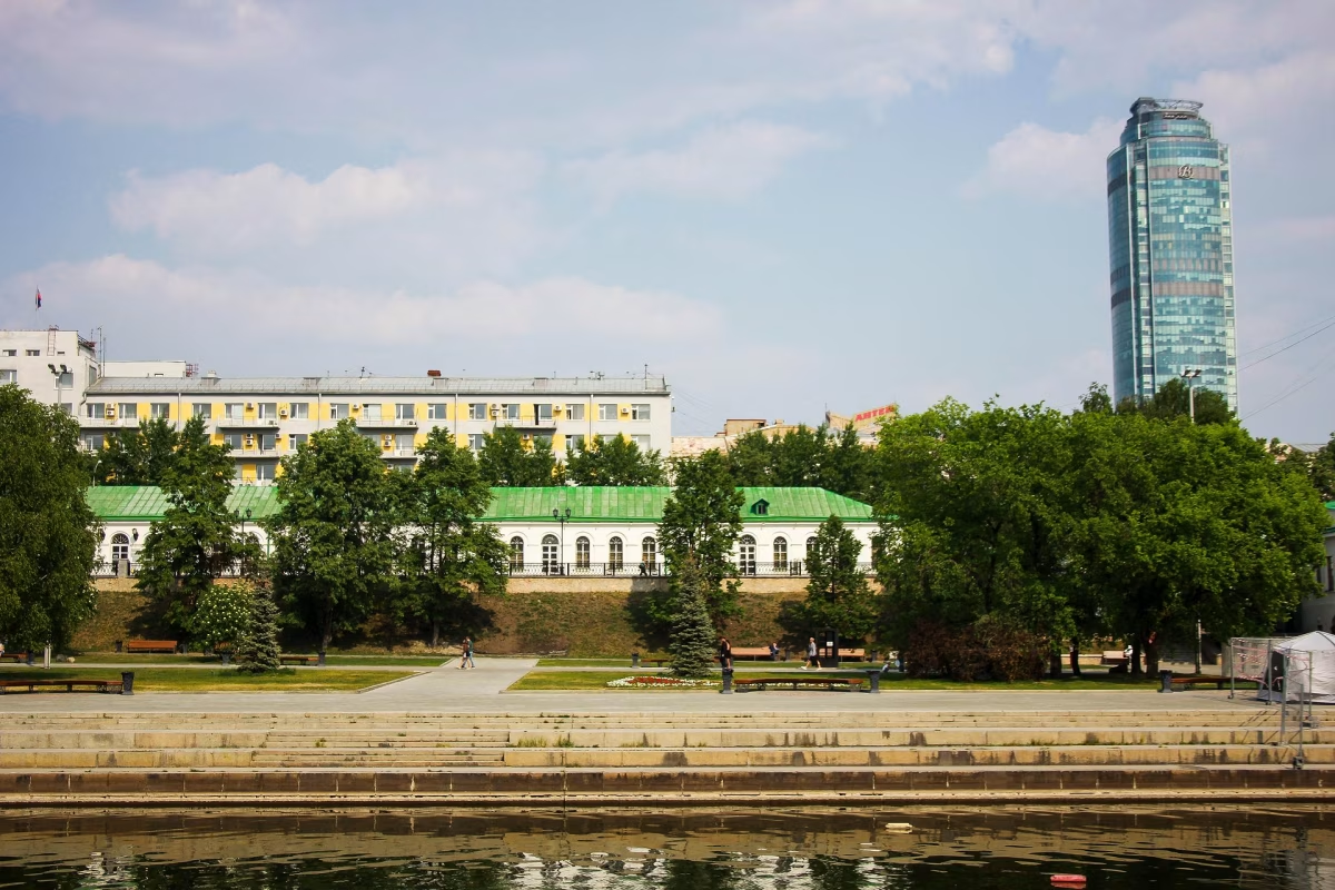 Обзорная экскурсия по Екатеринбургу