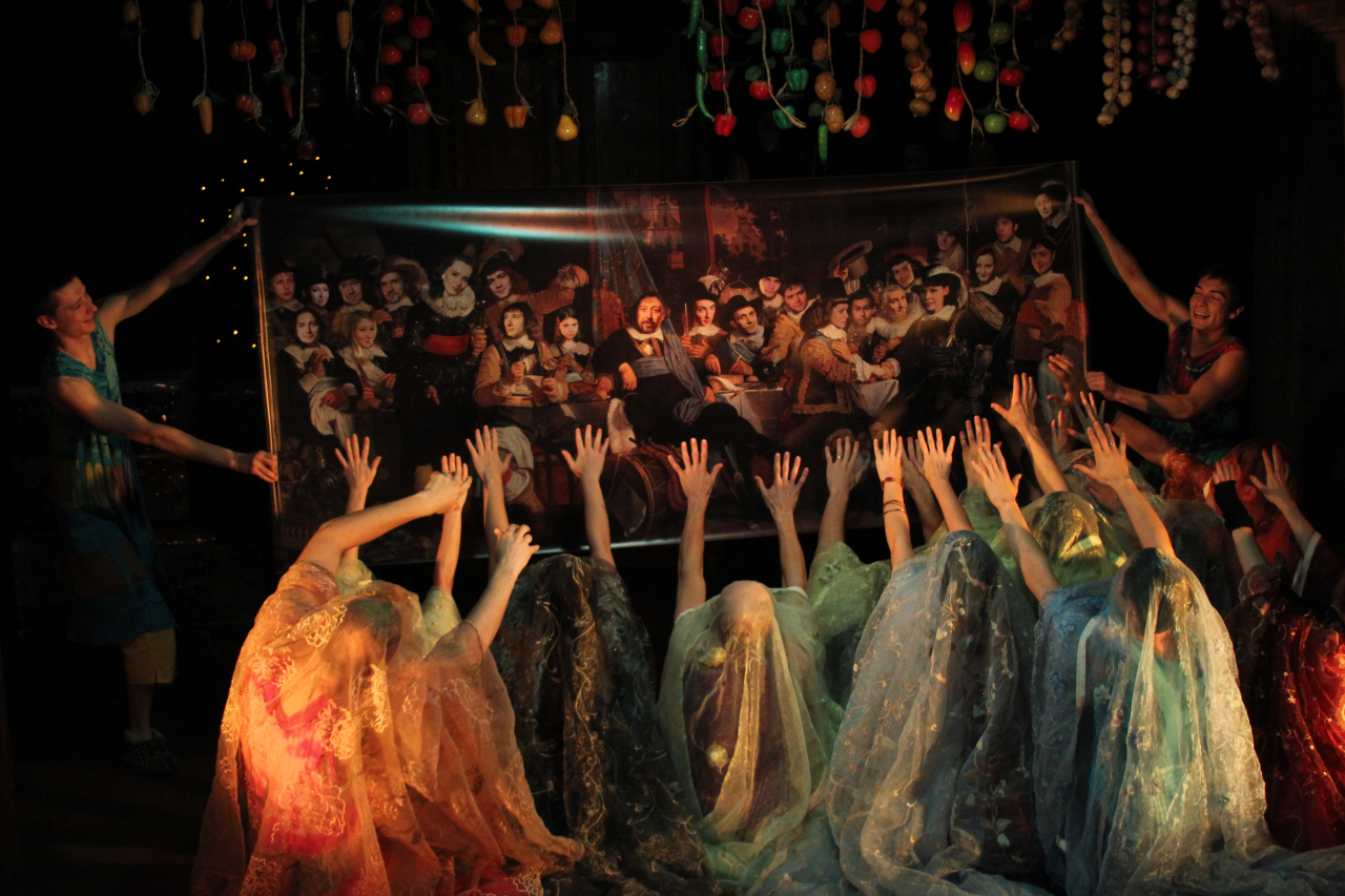 Слуга двух господ