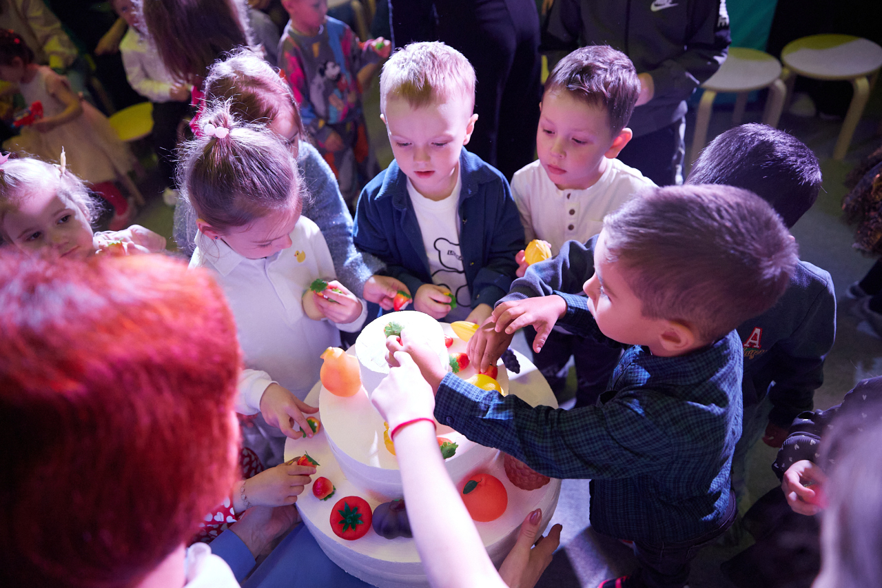 Сказка «Обнимишки» - День матери» в Мягком театре