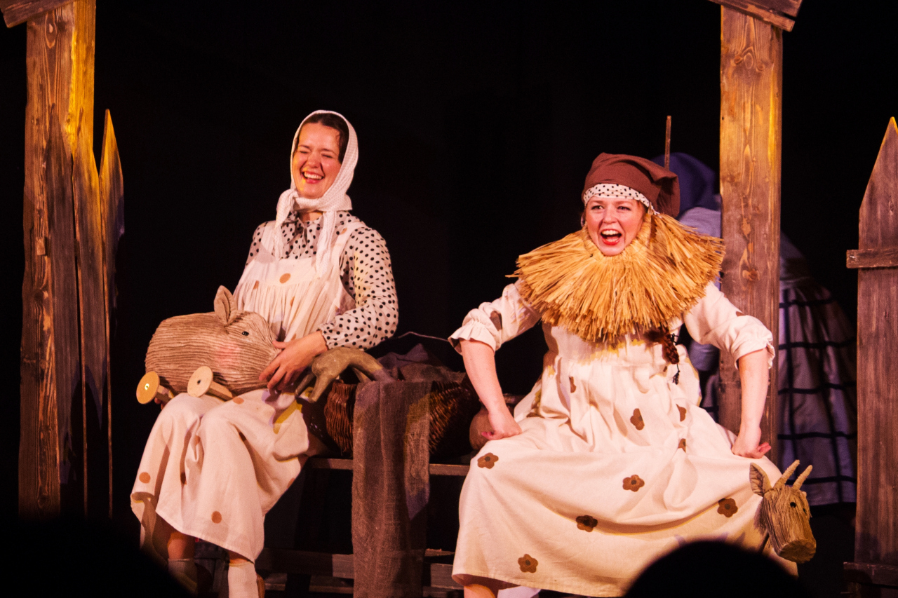 Гуси-лебеди