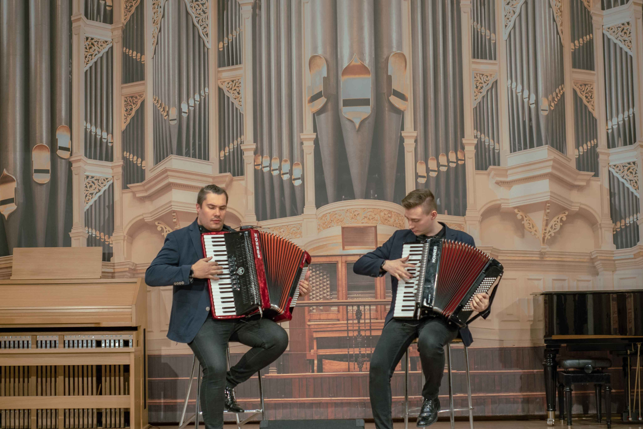 Аккордеон DANCE