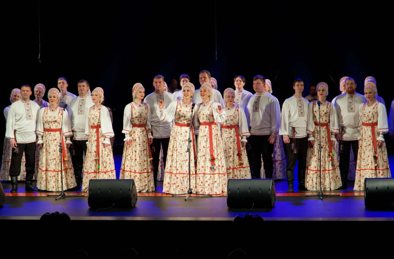 Рождественский концерт Уральского народного хора.