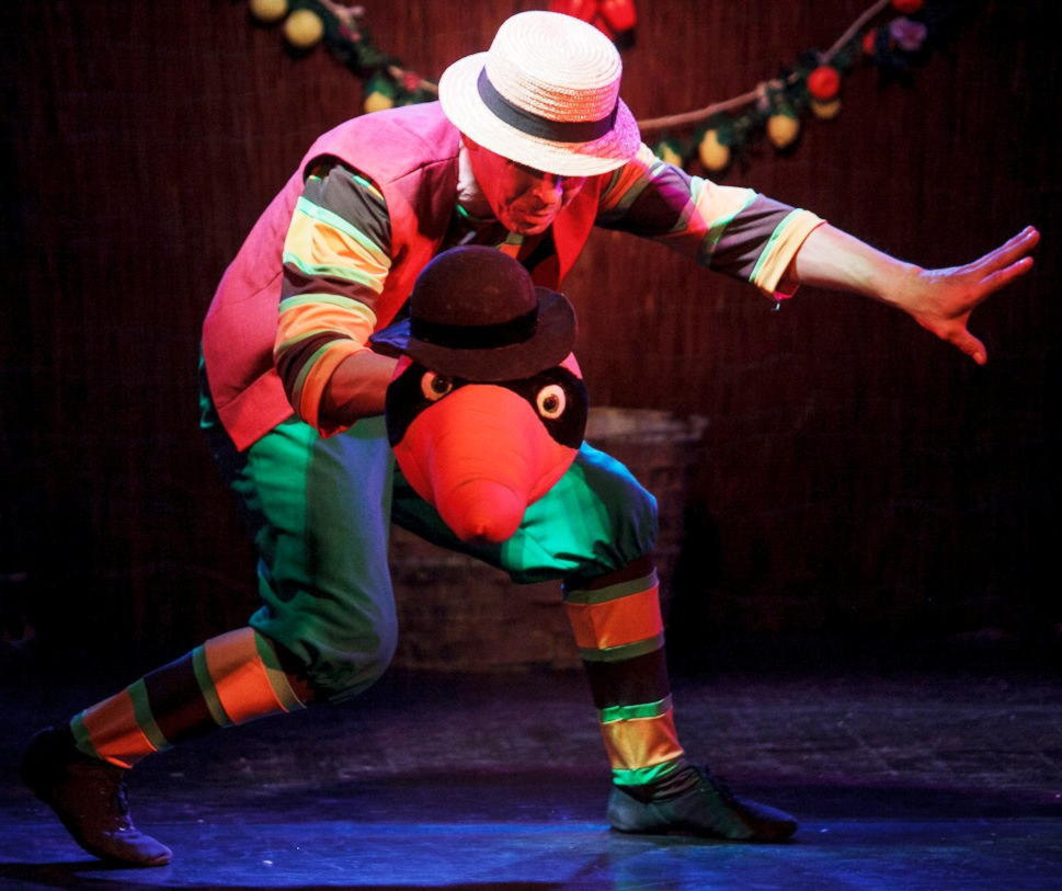 "Чиполлино". Максим Холл. 0+