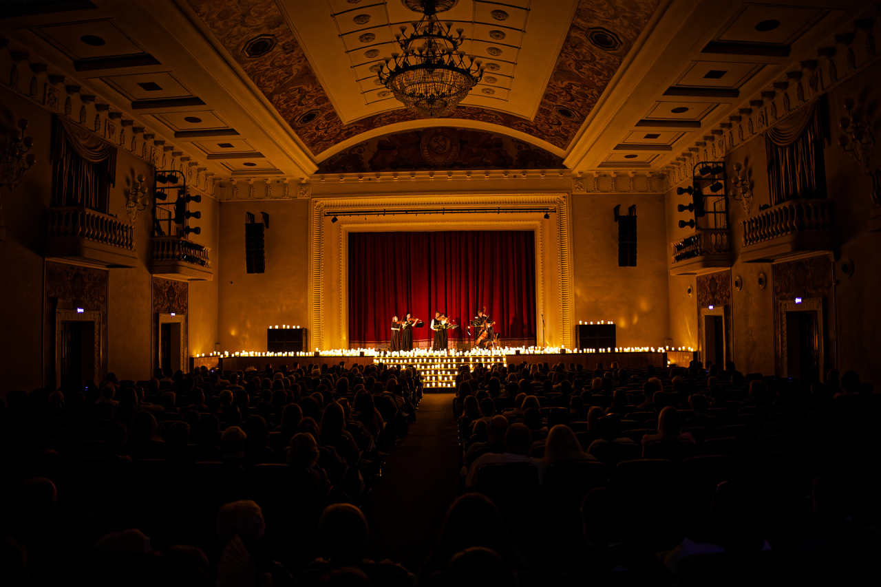 Вивальди "Времена года" при Свечах