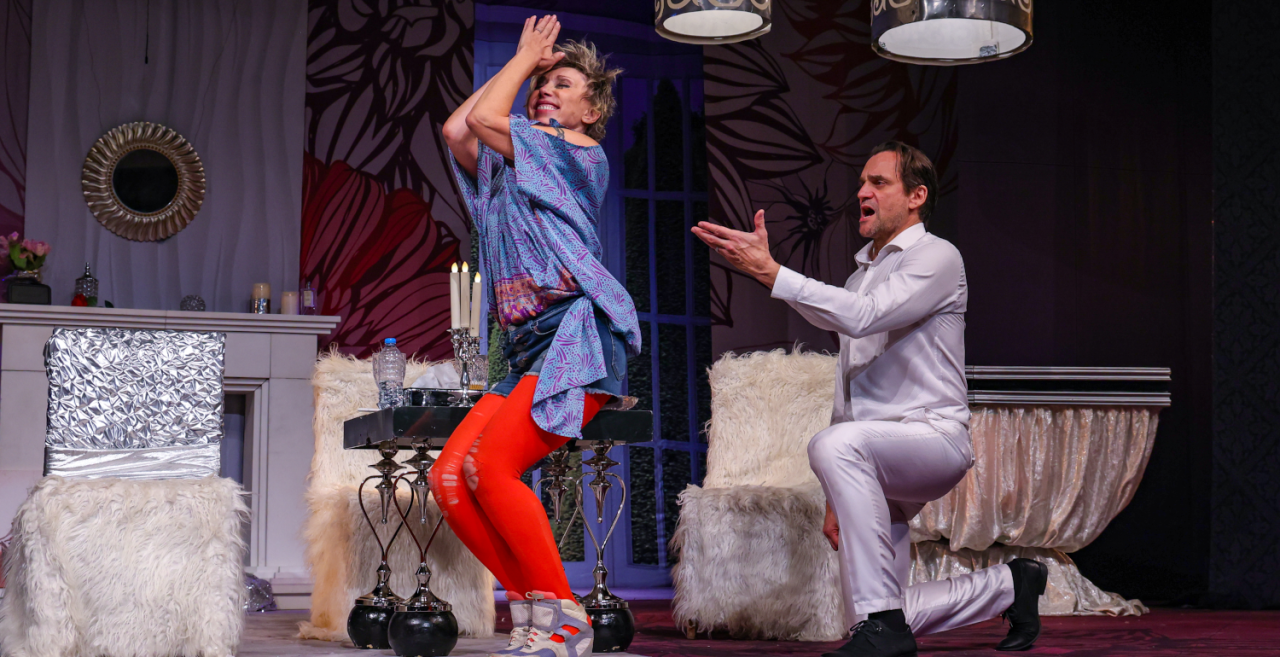 Спектакль «Мужчина с доставкой на дом» в Екатеринбурге